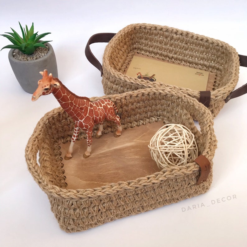 Home & Living basket with handles Jute tray with a wooden bottom jute tray for storage brea jute