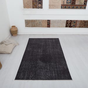 4x7 Vintage Turkish Oushak Rug: Muted Anatolian Wool