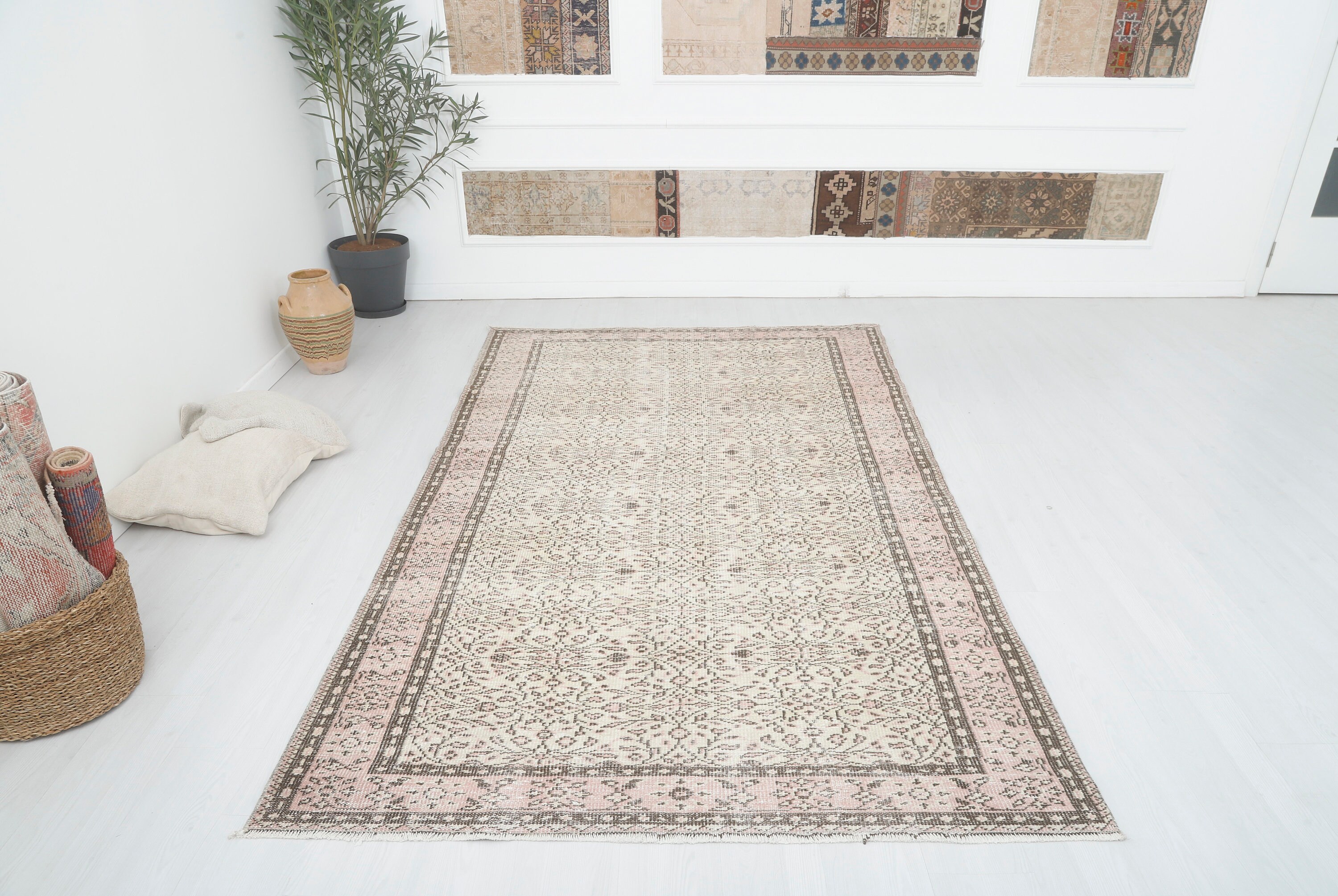 6x9 Vintage Turkish Oushak Rug: Handmade Wool & Cotton Area Rug