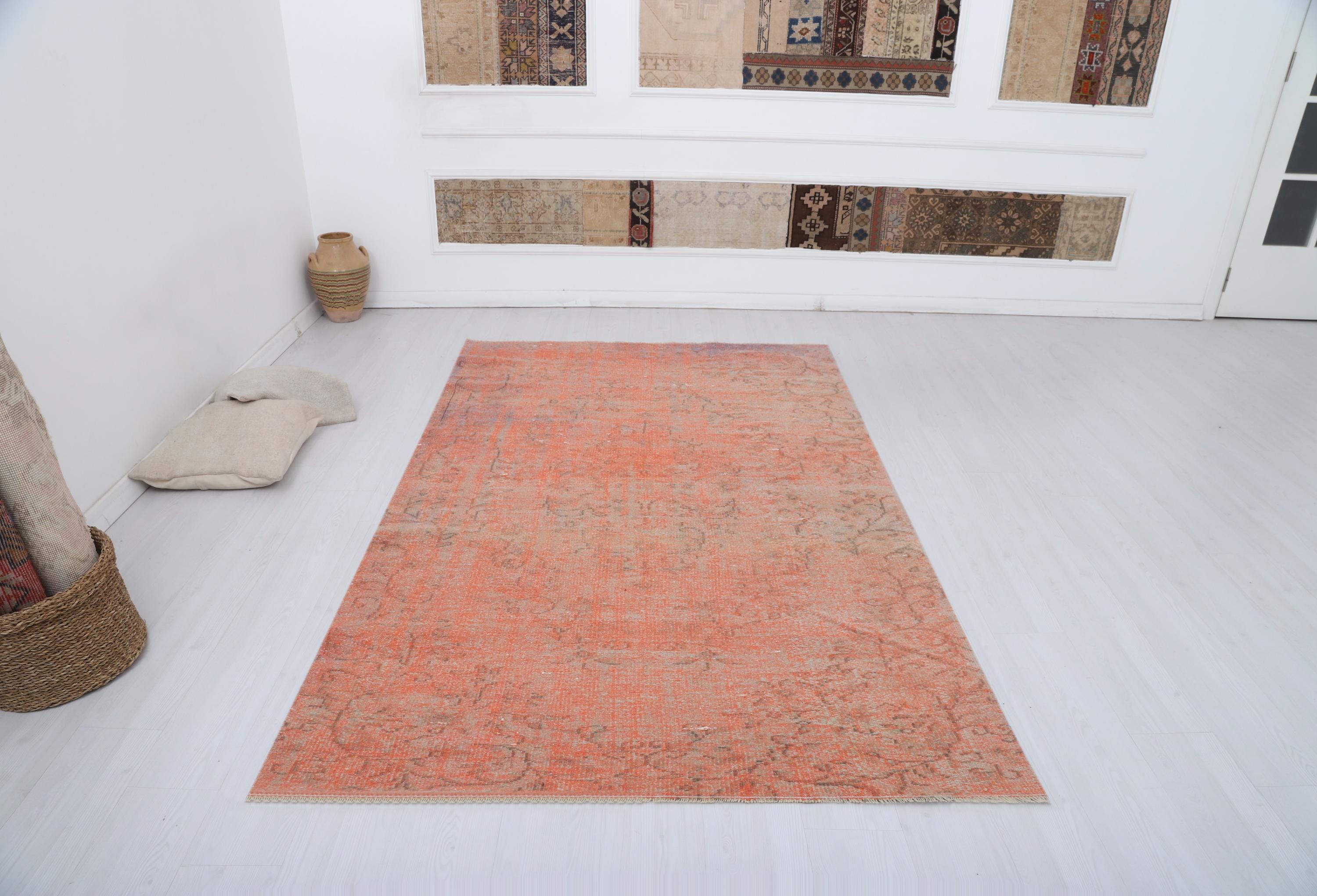 5x8 Vintage Turkish Wool Rug: Neutral Anatolian Decor - Etsy