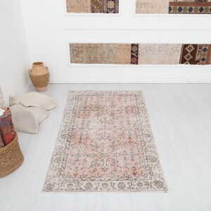 3x7 Vintage Rug, 3x7, Faded Rug, Pastel Rug, Turkey Vintage Rug, Oushak Rug, Turkish Rug, Vintage Turkish Rug, Anatolian Rug,Muted Rug,20668
