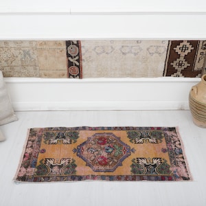 Vintage Turks minitapijt: wollen Oushak-deurmat (3,7 x 1,8 ft)