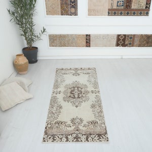 3x7 Vintage Oushak Rug: Small Anatolian Wool Rug