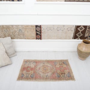 2x3 Anatolian Rug, Vintage Mini Rug, Turkish Rug, Oushak Rug, 2x3 Natural Rug, Bath Mat Rug, Door Mat Rug, Old Small Rug, Wool Mini Rug,7733