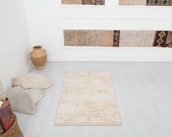 Small Oushak Rug 3x4: Handmade Turkish Cotton Wool Vintage Rug