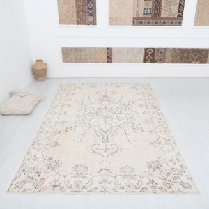5x9 Muted Rug,Anatolian Rug,Wool Rug 5x9 ,Turkish Vintage Rug,Vintage Turkish Rug,Oushak Vintage Rug,Turkish Rug,Vintage Rug,Faded Rug,18798