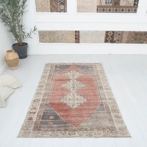 4x7 Vintage Oushak Rug: Muted Anatolian Wool Rug