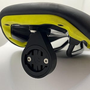 Scott Syncros Saddle to Garmin Varia Mount  (NOT 715)