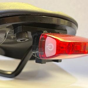 Trek Bontrager Saddle Cateye Light Mount