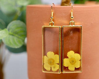 Yellow Pressed Flower Earring, Long Rectangle Earring, Dangly, Real Pressed Flowers, Resin Flower Earrings, Lightweight Flower Jewelry