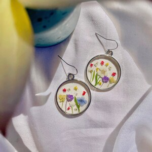 Circle Wildflower Earrings, Sterling Silver, Real Pressed Flowers, Rainbow Flower Arrangement, Lightweight, UV Resin Jewelry, Hypoallergenic image 2