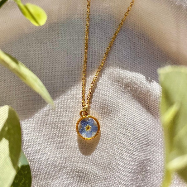 Forget Me Not Necklace, Dainty Circle Frame, Tiny Pendant, Gold Plated Box Chain, Real Pressed Blue Flower, Lightweight, UV Resin Necklace