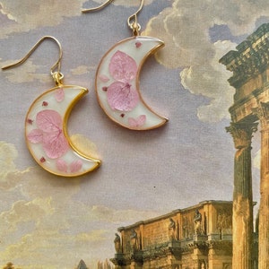 Pink Hydrangea Moon Earrings, White & Pink, Celestial Earrings, Dangle Drop, Gold Plated Ear Wire, UV Resin Jewelry, Feminine Accessories image 6