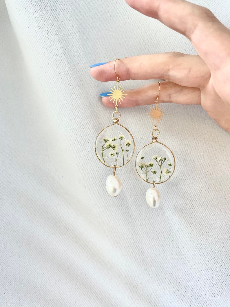 Floral Earrings, Gold Star, Leather Natural Pearl, Real Pressed Flowers, White Baby's Breath, Gold Plated Ear Hooks, Lightweight, UV Resin image 8