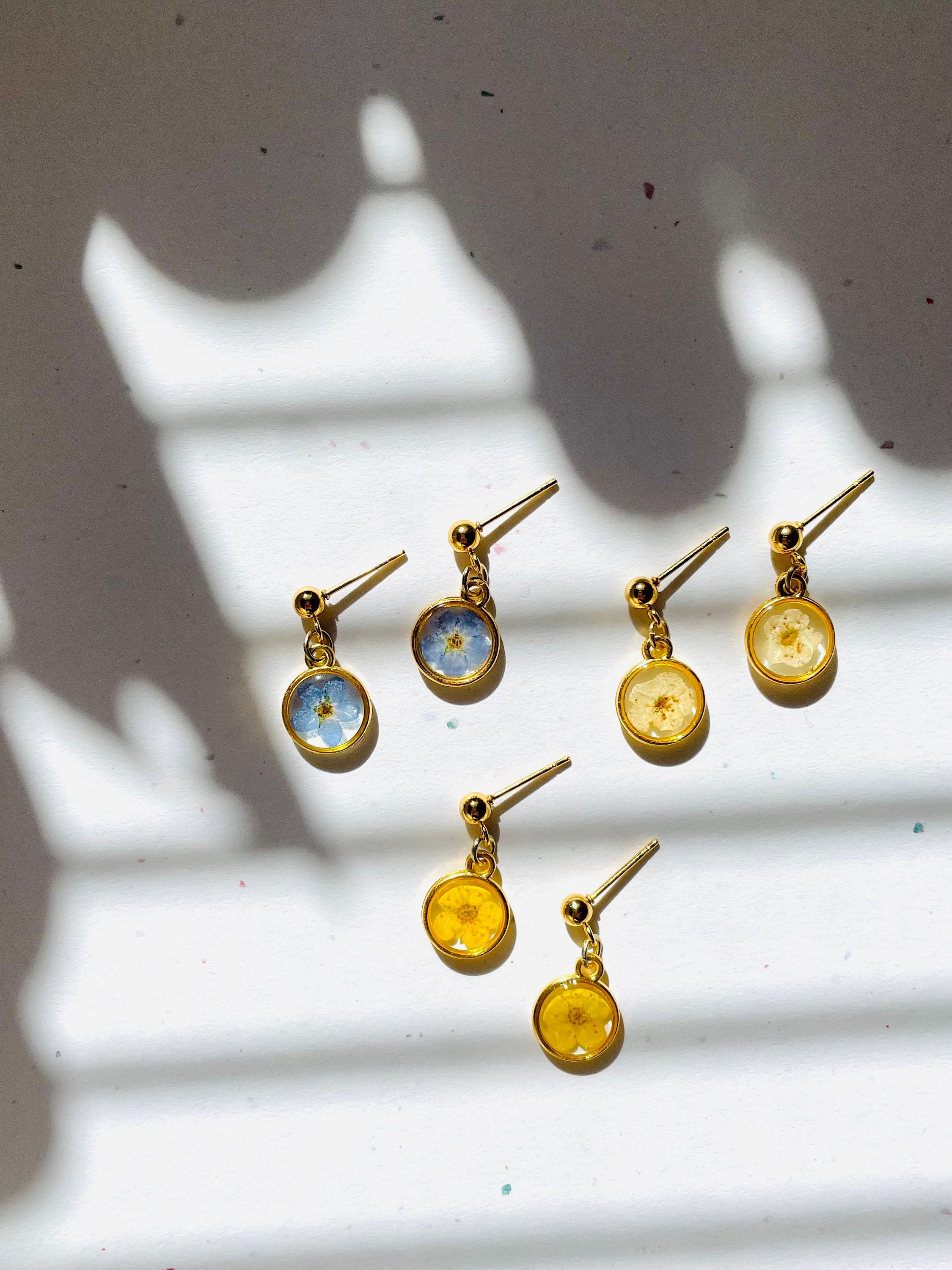Tiny Flower Stud Earrings, Forget Me Not, Blue, Yellow, White Wildflowers, Gold Plated, Real Pressed Flowers, Resin Earrings, Gold Plated