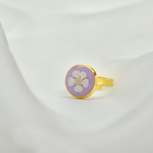 Gold Flower Ring, Purple Gold Plated Ring, Real Pressed White Flower, Adjustable Base, Resin Jewelry For Women & Girls, Dainty, Lightweight