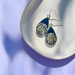 Queen Anne&#39;s Lace Teardrop Earrings, Navy Blue, Silver Plated Ear Wire, Real Pressed Flowers, White Wildflowers, Lightweight, Hypoallergenic