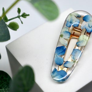 Pressed Hydrangea Hair Clip, Real Flower Hair Clip, Real Pressed Flowers, Resin Hair Clip, Resin Hair Clip, Blue Flower Hair Clip