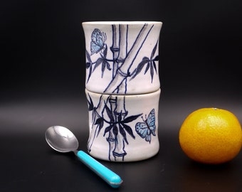 Two stackable ceramic cups butterfly blue bamboo