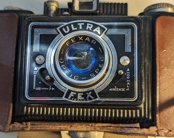 Vintage Ultra-Fex 1947 120mm Film camera with original case