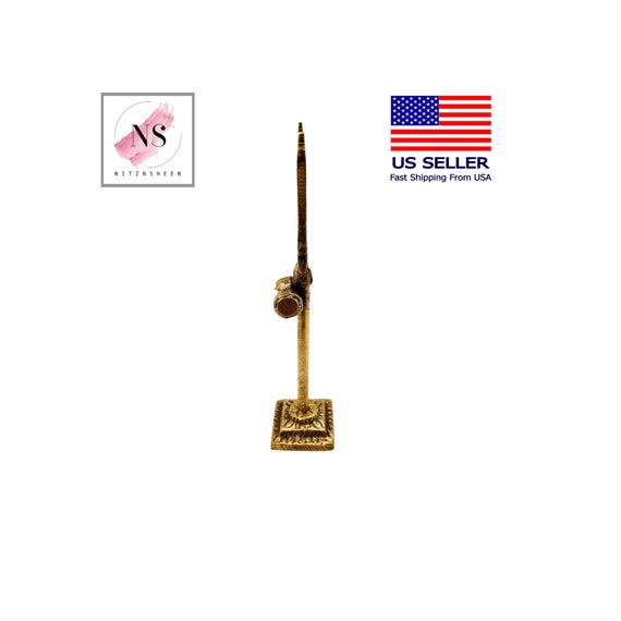 BRACOP Set Trishul In Ottone Con Supporto Shankh – Finitura Dorata, Simbolo Di Shiva, 2 Pezzi Per Tempio Domestico E Pooja, Regalo Festivo