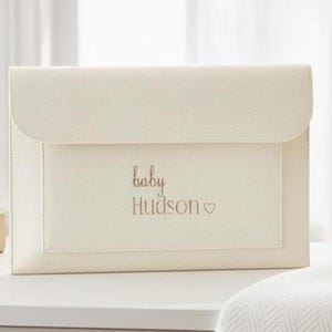Baby Name Embroidered Documents Folder - Neutral Personalised Baby Folder - Baby Nursery Folder - Pregnancy Notes Embroidered Folder
