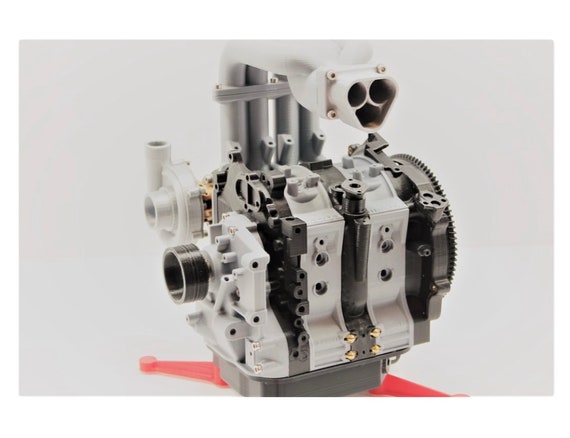 プラモデル　MAZDA ROTARY ENGINE PREORDER* MotorHelix 1:18 Mazda RX-7 13B-REW Engine Display