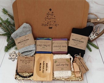 Eco Friendly Christmas Gift Box For Him. Natural Sustainable Self Care Gift Set For Men. Xmas Hamper Box for Dad, Son, Husband, Boyfriend
