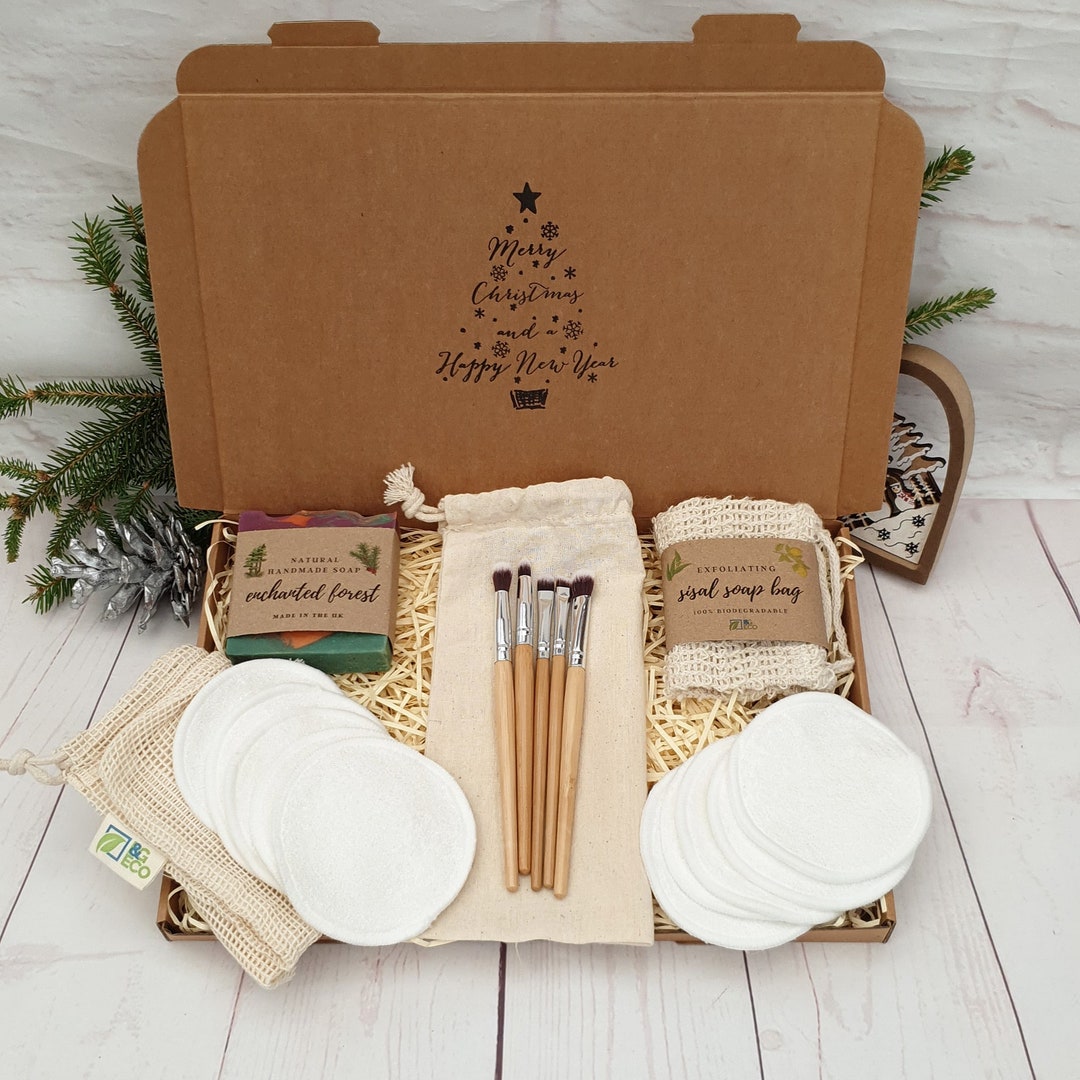 Eco Friendly Christmas Gift Set for Her. Hamper Pamper Box for Women