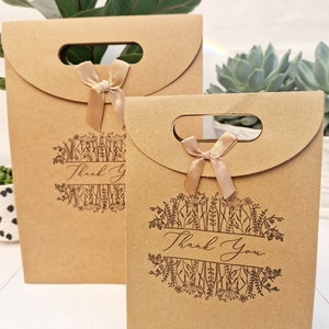 Thank You Floral Kraft Favour Bag With Ribbon. Wedding, Baby Shower, Bridal Shower, Teachers Gifts, Appreciation Gift Bag. Eco Packaging