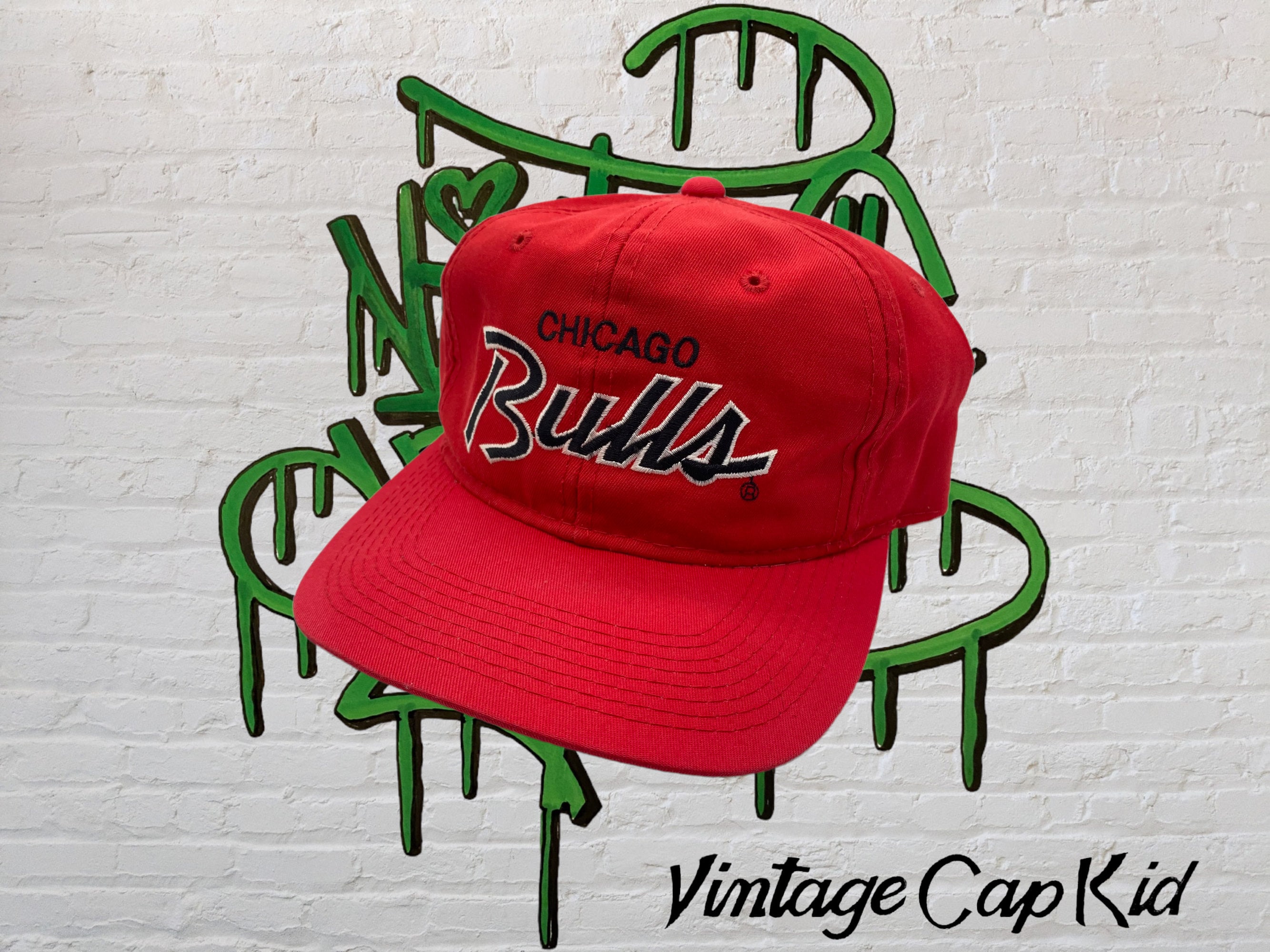 Vintage 1990's Sports Specialties Chicago Bulls Script Leather Strapba