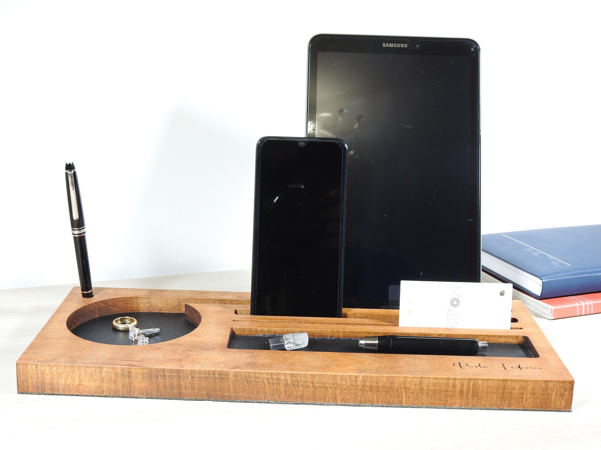 Personalized Vertical Tablet Storage Stand Etsy