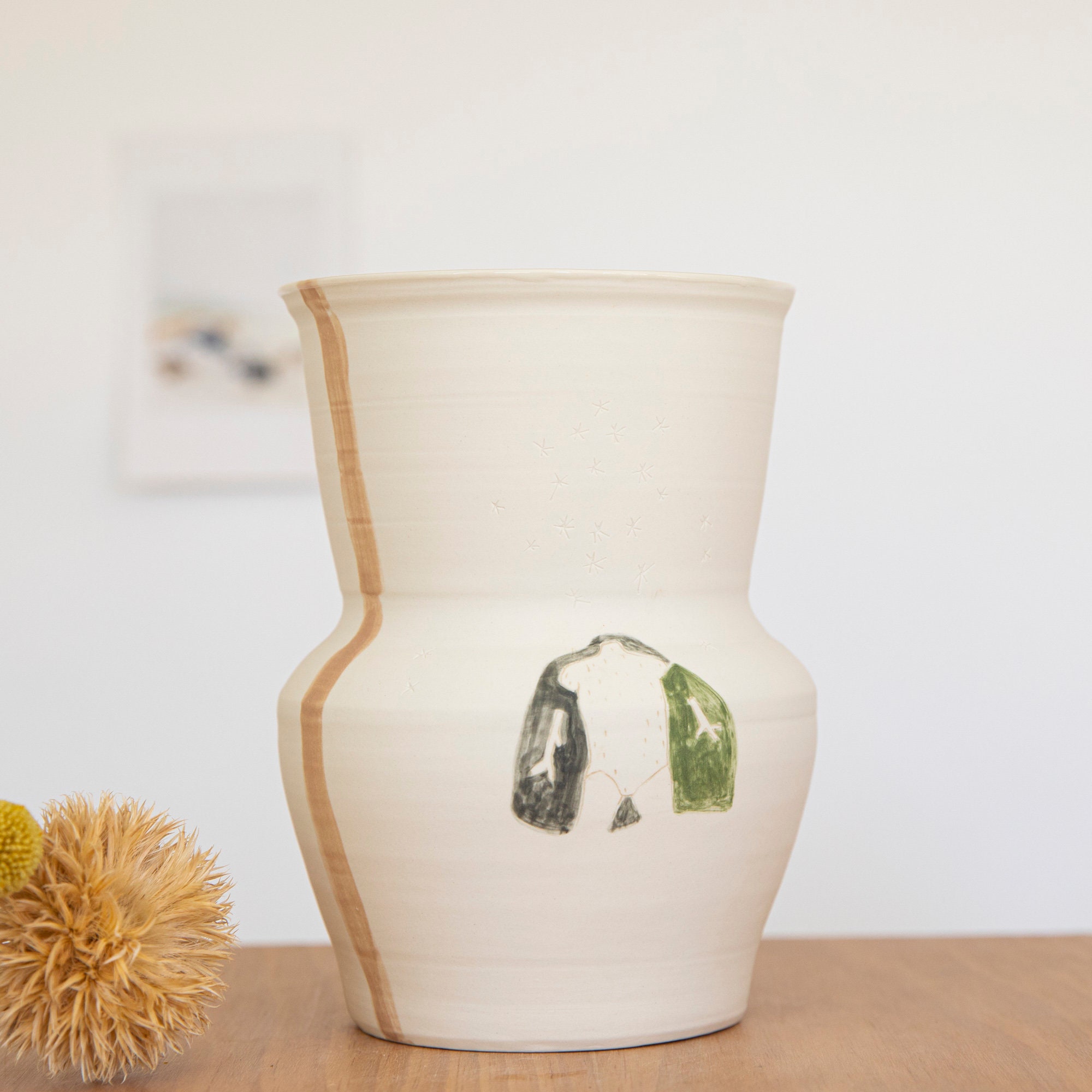 Vase en Porcelaine Fait Main // Design Minimaliste Céramique Artisanale Pièce Tournée Unique