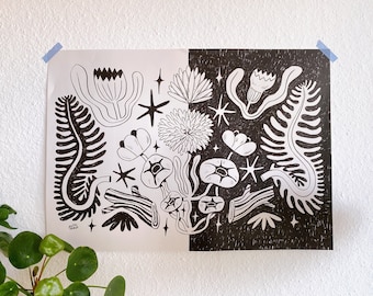 Floral Black and White Poster | Symmetrical Poster  | Nature Decoration | A2 landscape | 59,4 x 42,0 cm
