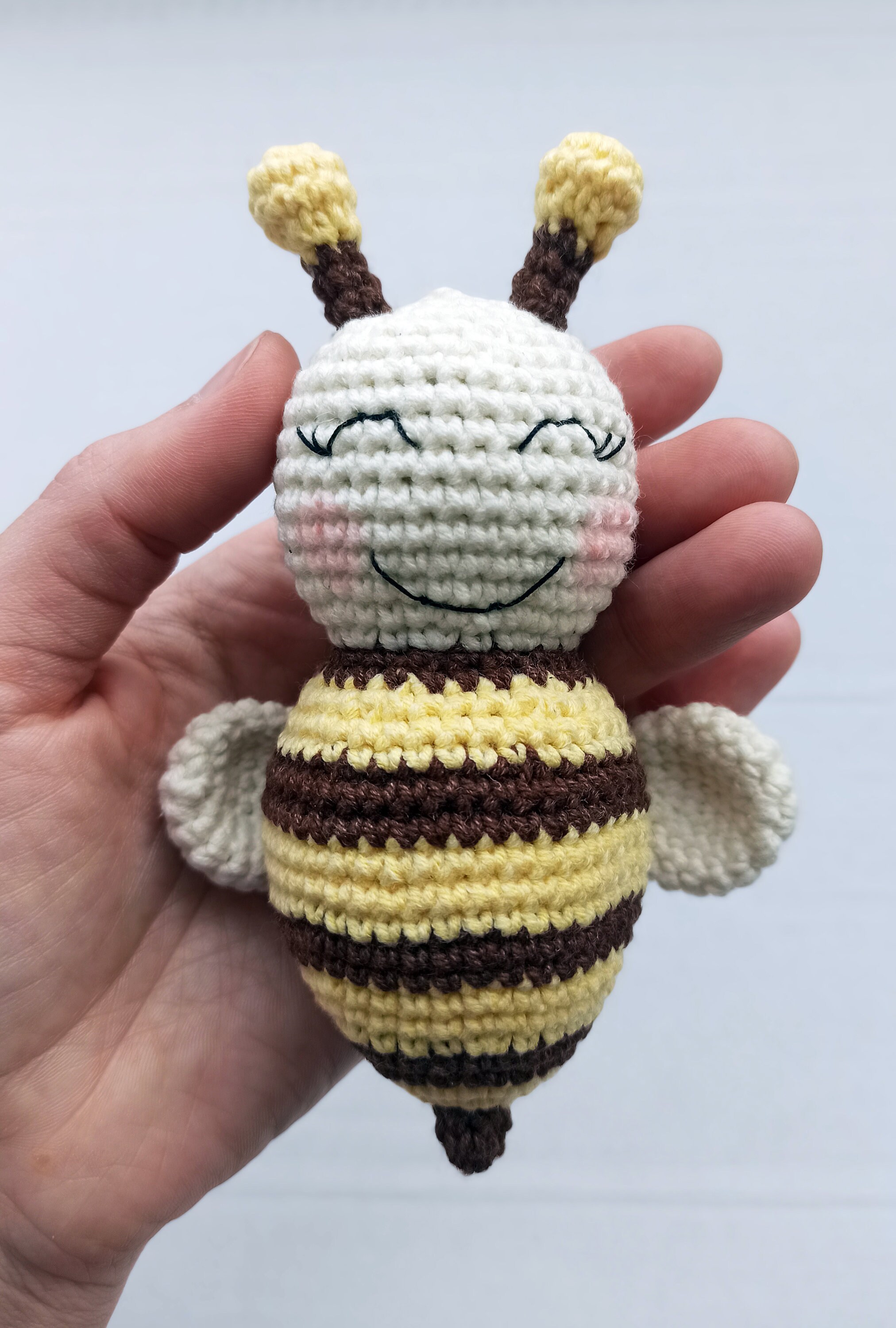 Crochet Pattern Bee Rattle, Amigurumi Bee - Etsy