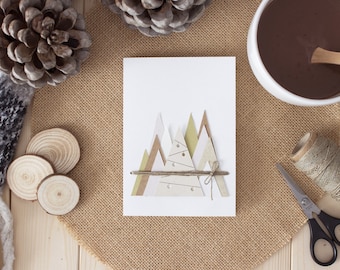 Weihnachtskarte aus nachhaltigen Papieren, Umweltfreundliche minimalistische Urlaubsgrußkarte, Naturfarben Cottagecore handgeschnittene Karte