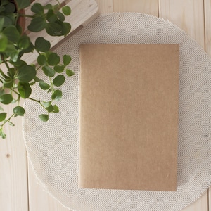 Quaderno kraft rustico in carta di mais, A5 Diario marrone naturale ed ecologico rilegato a mano, Regalo sostenibile per gli amanti della natura