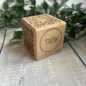QR Wooden Cubes for businesses events, corporate exhibition