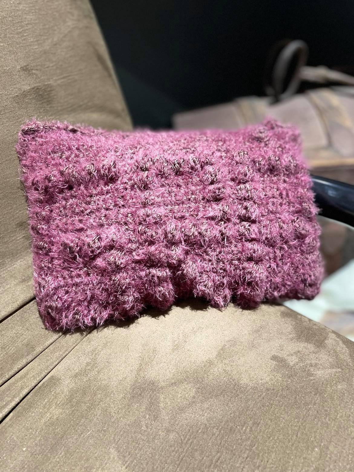 GRÁ Bobble Stitch Throw Pillow Pattern Irish Gaelic Word for Etsy