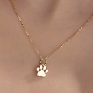 10K,14K,18K Gold Engraved Paw Pendant , Pet Parent Gift, Pet Memorial,Pet Remembrance Gift,Gift For Dog Lovers,Gift For Cat Lovers,Paw Charm