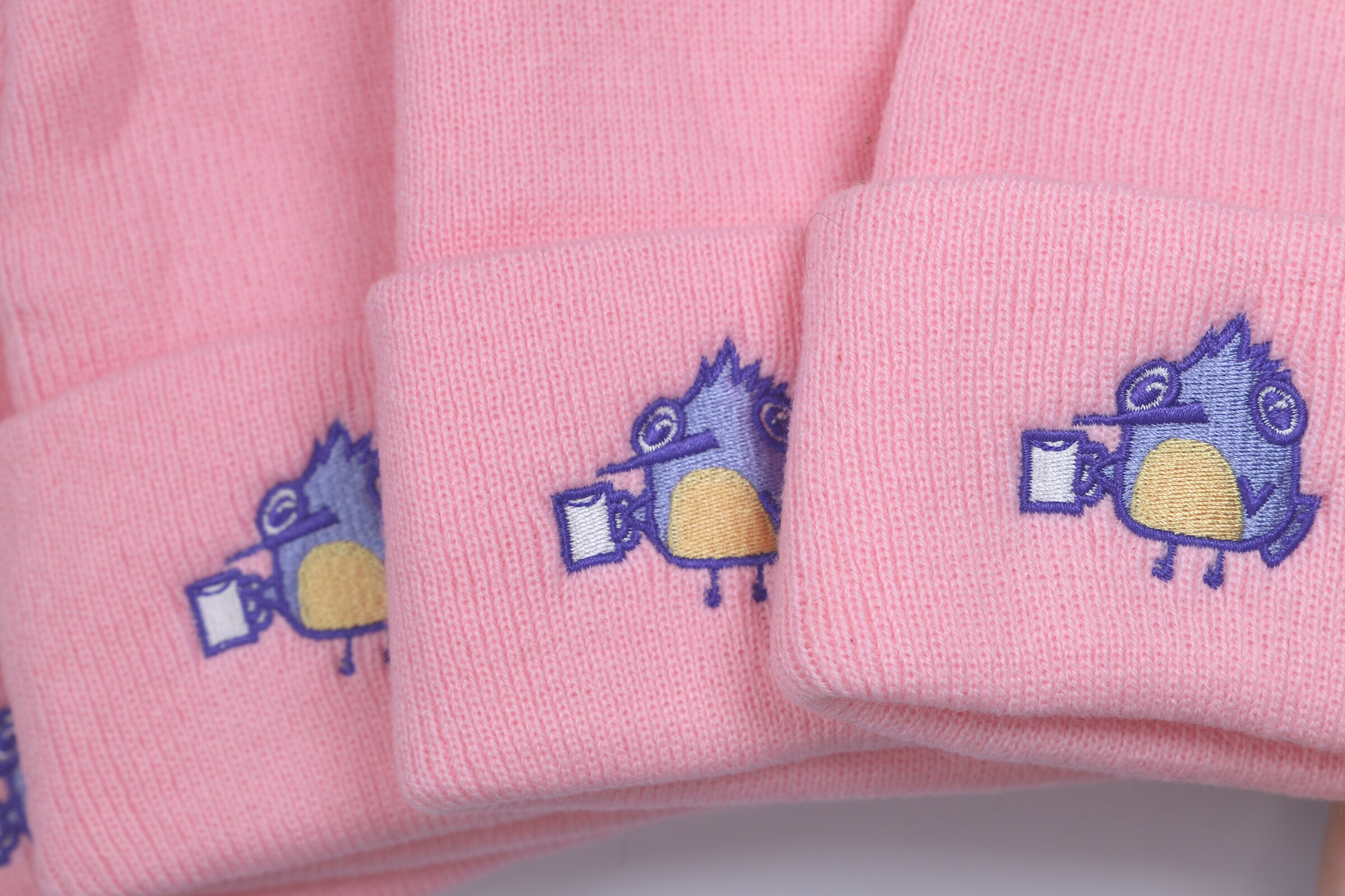 Fish the Bird Beanie Hat Pastel Pink