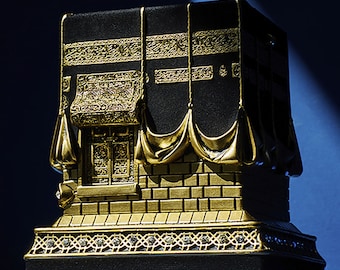 Islamic Home Decor; Gold 3D Kaaba Islamic Art, The Holy Kabah Islamic Gifts for Her / Him; Mecca Masjid Al Haram Decoration, Eid Table Art