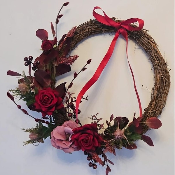 Autumnal Everlasting Wreath: Roses, Heather, Thistle & Red Satin Bow