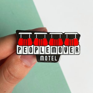 ピープルムーバーモーテルハードエナメルピンバッジ