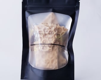 Luxury Wax Melts - Honey Comb shaped (Oatmeal Milk & Honey) Scented