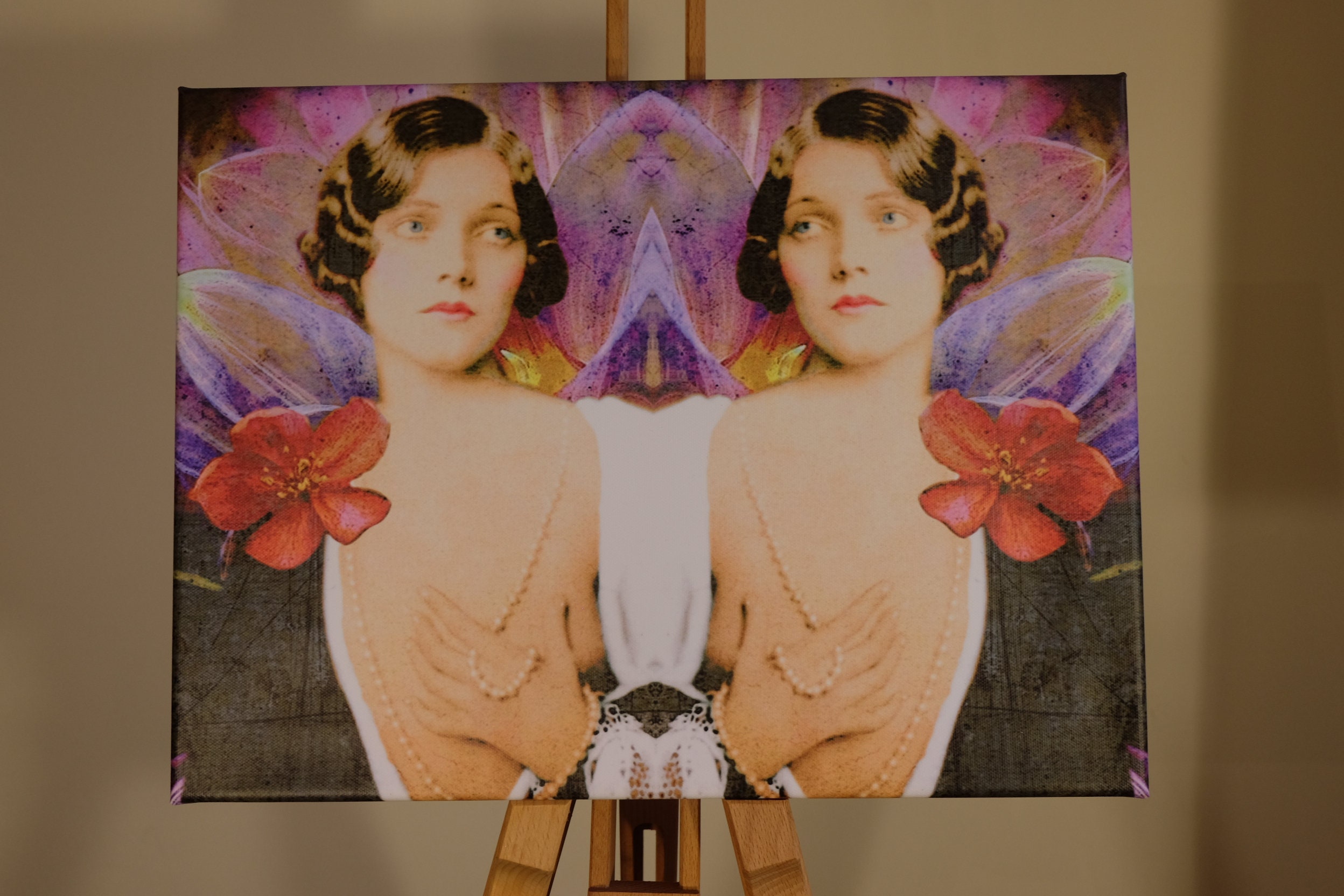 Toile Imprimée d'une Création Originale | Collage Digital Les Élégantes