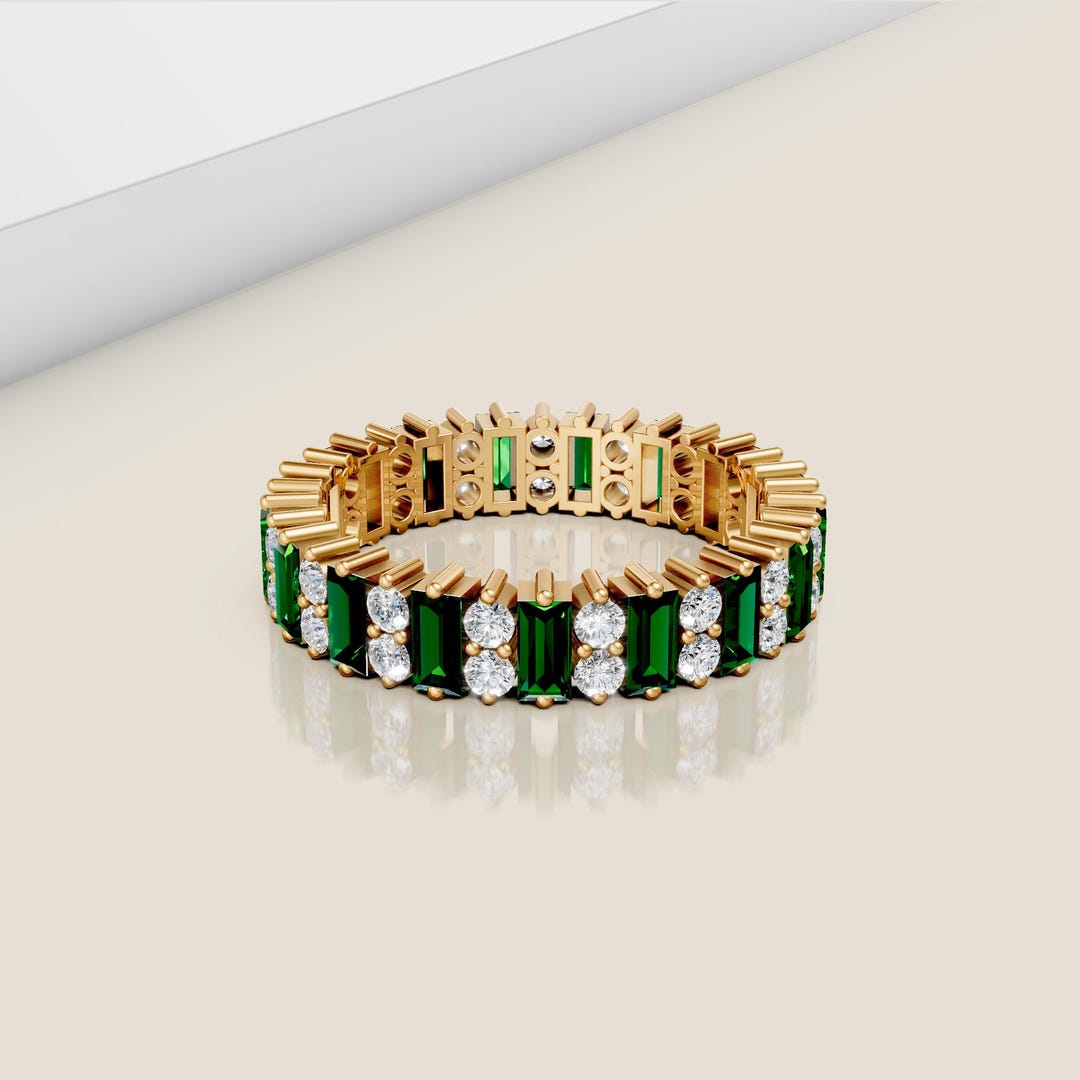 Emerald Eternity Band: 14K Gold Stacking Bridal Ring - Etsy