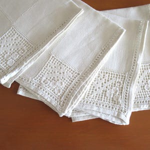 Servilletas de lino antiguas, bordado calado con hilo extraído, dobladillo con diseño de escalera, juego de 4