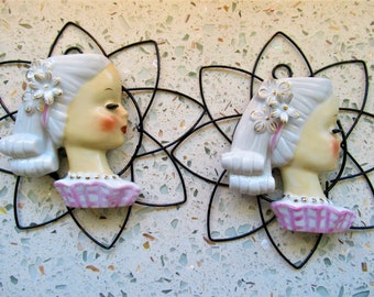 50's VGAGCO Wall Pocket Double Lady Head Vases on Atomic wire hangers, Baby kitsch, gift for Mother, Best Friend gift, vintage home, 4 1/2"