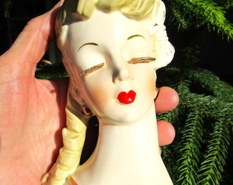 Jarrón vintage de los años 60 con forma de cabeza de dama, pestañas y detalles dorados, decoración para bodas, 14 cm (5 1/2")
